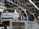 Estados Unidos considera retrasar un mes los aranceles al sector automotriz