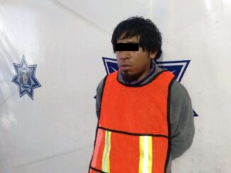 Ataca con un martillo a su compañero de trabajo; lo detienen