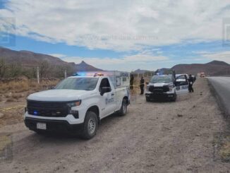 Hallan un ejecutado en carretera Delicias-Chihuahua