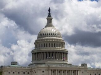 Bloquean en el Congreso de EE.UU. polémico plan fiscal de Trump, que incluía gravar remesas