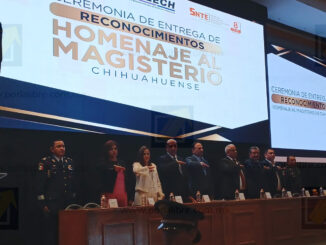 Entrega Estado estímulos por más de 40 mdp a 556 docentes federales