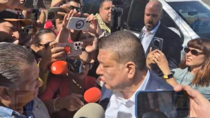 “Siempre he actuado conforme a derecho”: César Jáuregui comparece ante la FGR en Ciudad Juárez