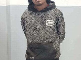 Solicitan apoyo para localizar a familia de hombre extraviado