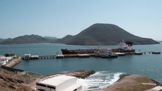 Pueblos indígenas tomarán planta de amoniaco en Sinaloa; acusan ecocidio y etnocidio
