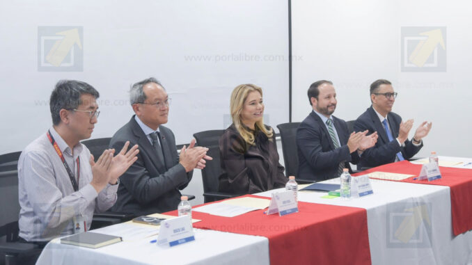 Ofrece Chihuahua certidumbre a inversionistas: Maru Campos