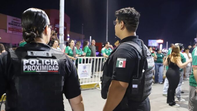 Reporta Policía Municipal tres detenidos en operativo por festejos del partido de México