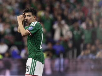 Manchester United se baja de la pugna por Gilberto Mora
