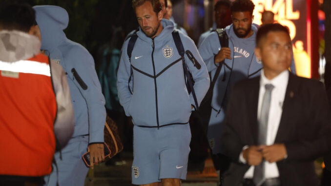 Inglaterra llega a México para encarar los octavos de final ante el Tricolor
