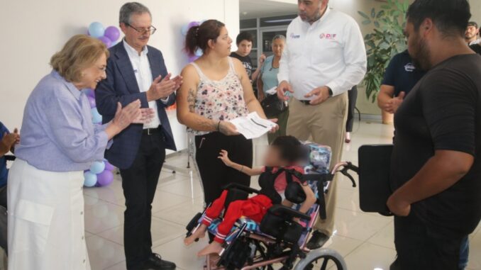 Beneficia DIF Estatal a 126 familias con la entrega de aparatos funcionales