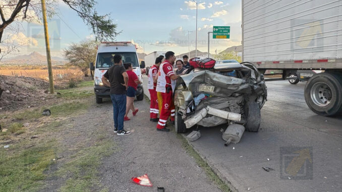 Carambola en la carretera Chihuahua–Aldama deja al menos cuatro personas lesionadas