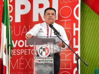 Álex Domínguez exige mantener ciclo escolar completo y respalda postura de padres de familia