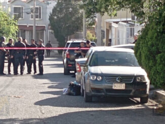 Capturan a tres delincuentes por balacera en Paseos de Chihuahua; intentan escapar por azoteas