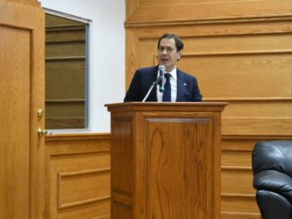 Imparten conferencias sobre ética y valores en el servicio público